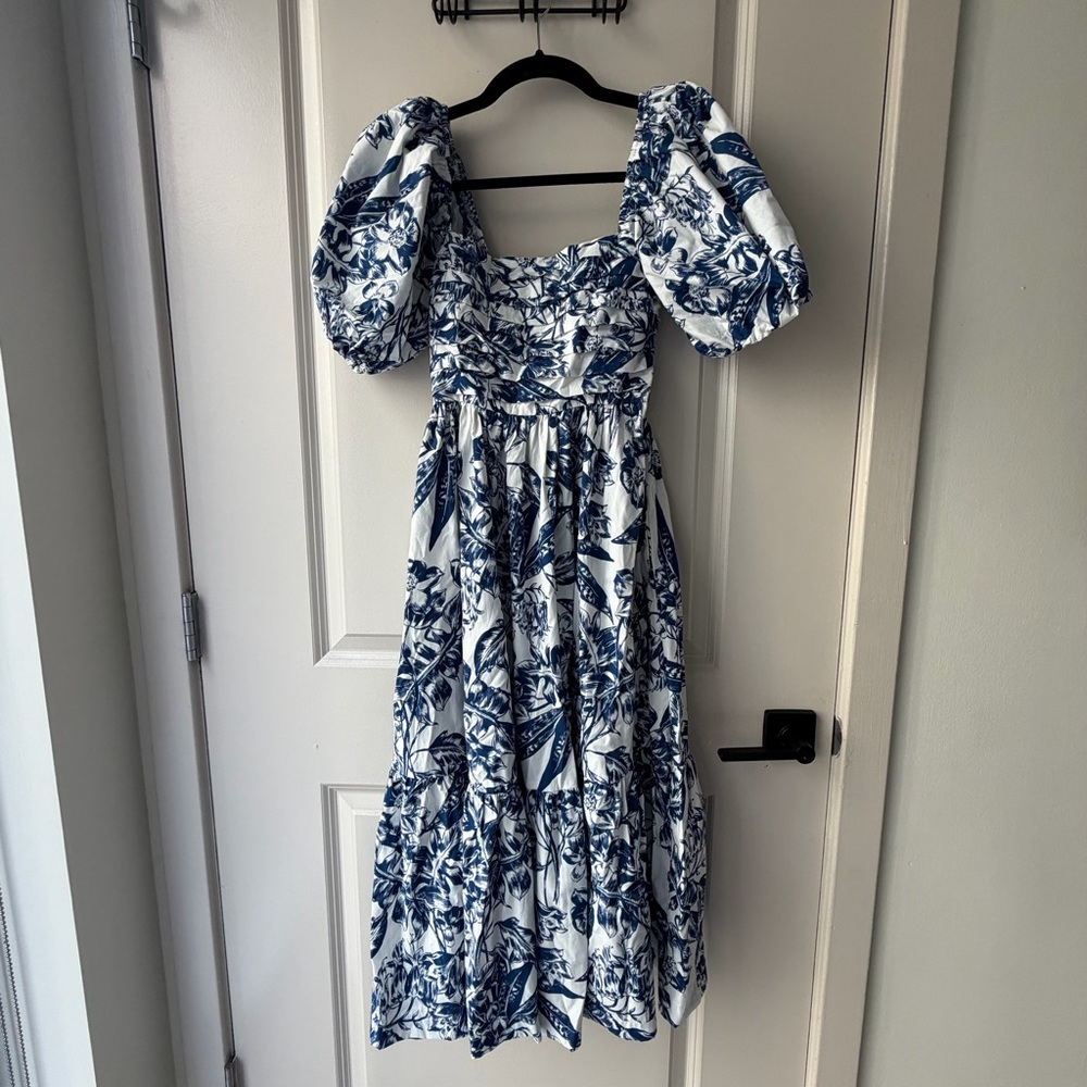 Abercrombie & Fitch Blue and White Floral Puff Sleeve Midi Dress